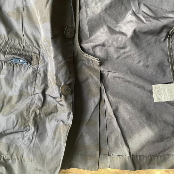 SLATE & STONE CAMO BLAZER - Picture 6 of 6